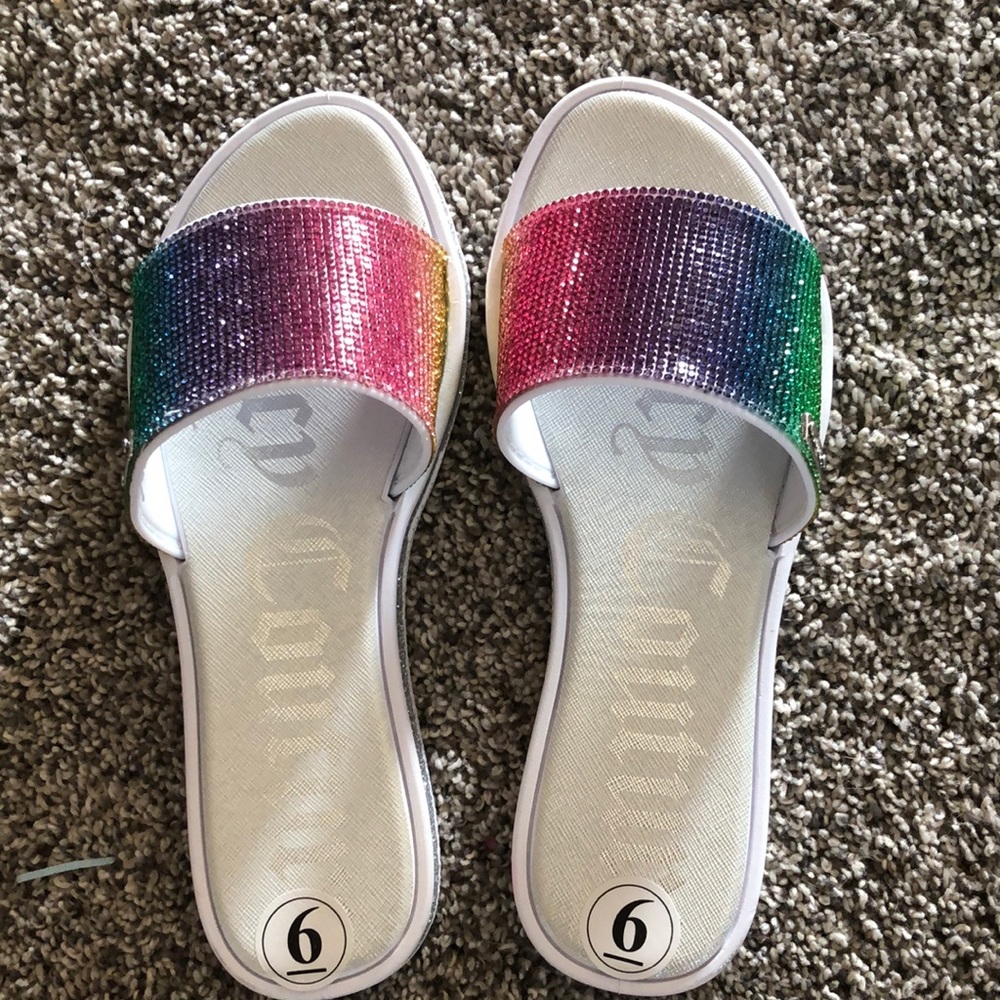 Brand New w/ Tags Juicy Couture Yummy Slides